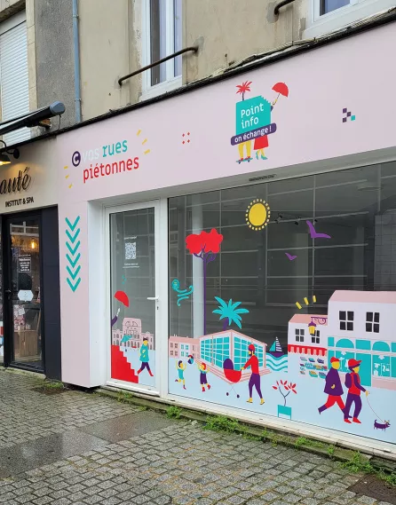 https://services.atelier-des-giboulees.com/img/0eae3582-6375-40d6-8bff-588817d53730/20230110-local-plateau-pietonnier-7-925x1181.jpg?fm=webp&q=80&fit=max&crop=925%2C1181%2C0%2C0&h=570